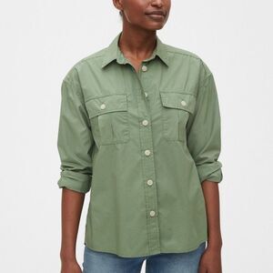 Green GAP Relaxed Long Sleeve Button-Front Collared Shirt (NWT)